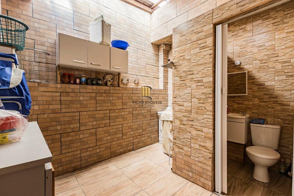 Casa 3 dormitórios no bairro Santa Maria Goretti