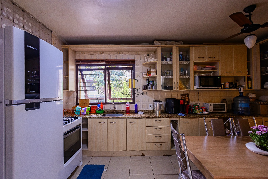 Casa 3 dormitórios no bairro Cristal