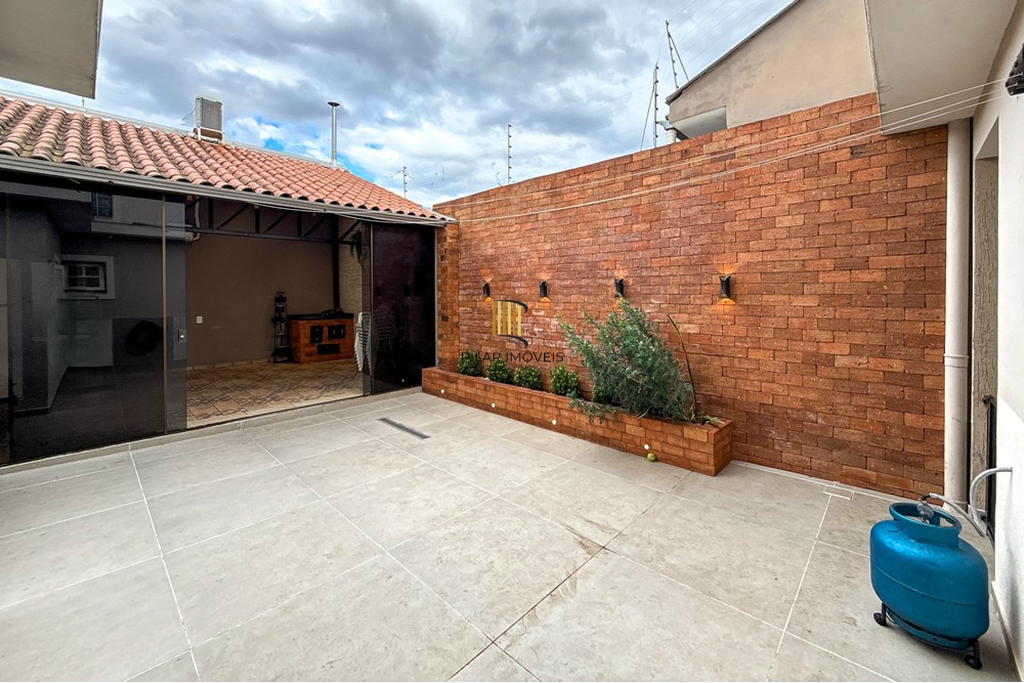 Casa 2 dormitórios no bairro São José