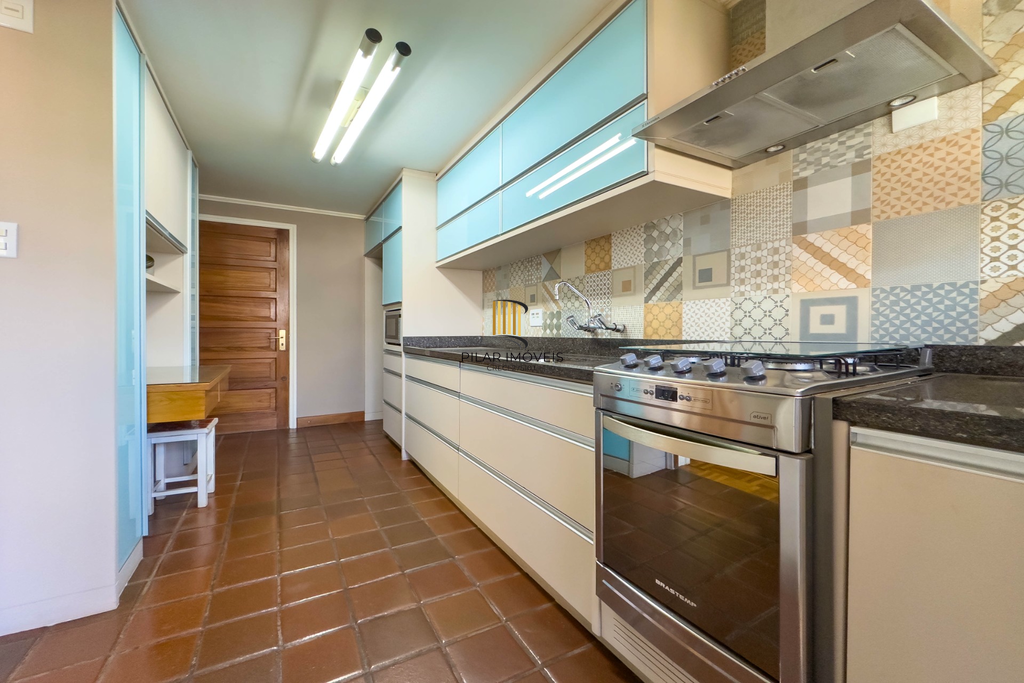 Apartamento 3 dormitórios no bairro Petrópolis