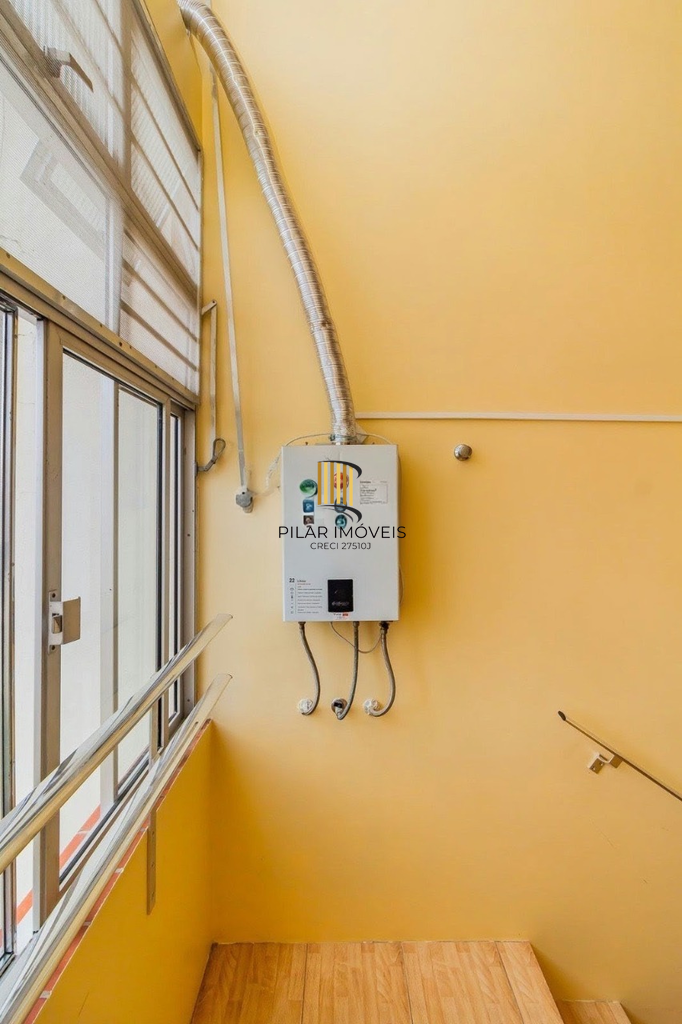 Casa 3 dormitórios no bairro Menino Deus