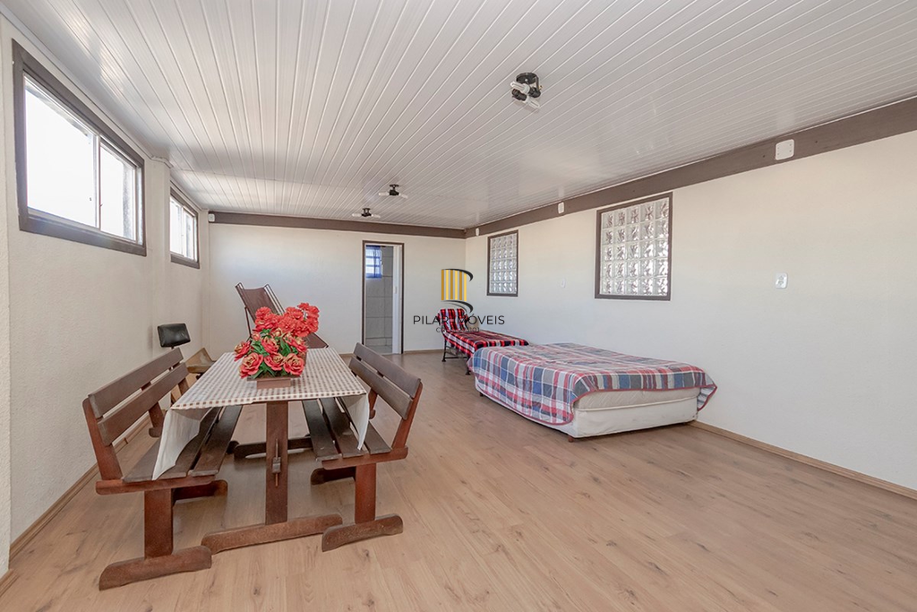 Casa 6 dormitórios no bairro São Sebastião