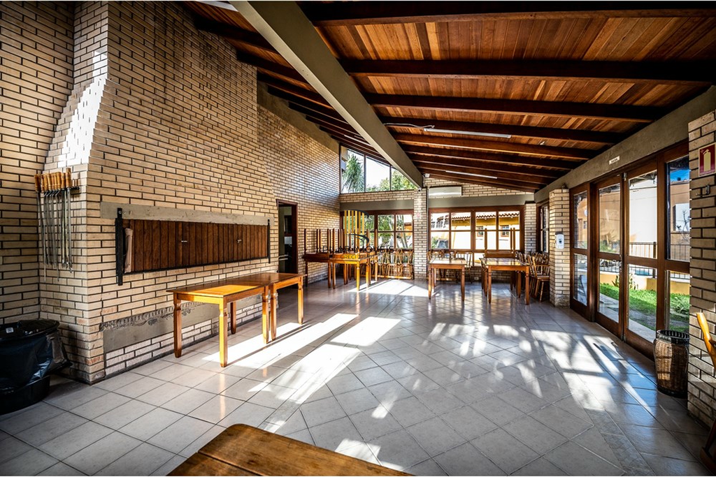 Casa de Condomínio 2 dormitórios no bairro Hípica