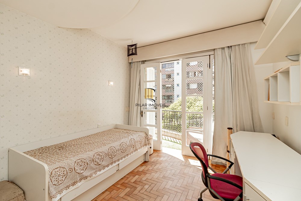 Apartamento 3 dormitórios no bairro Mont Serrat