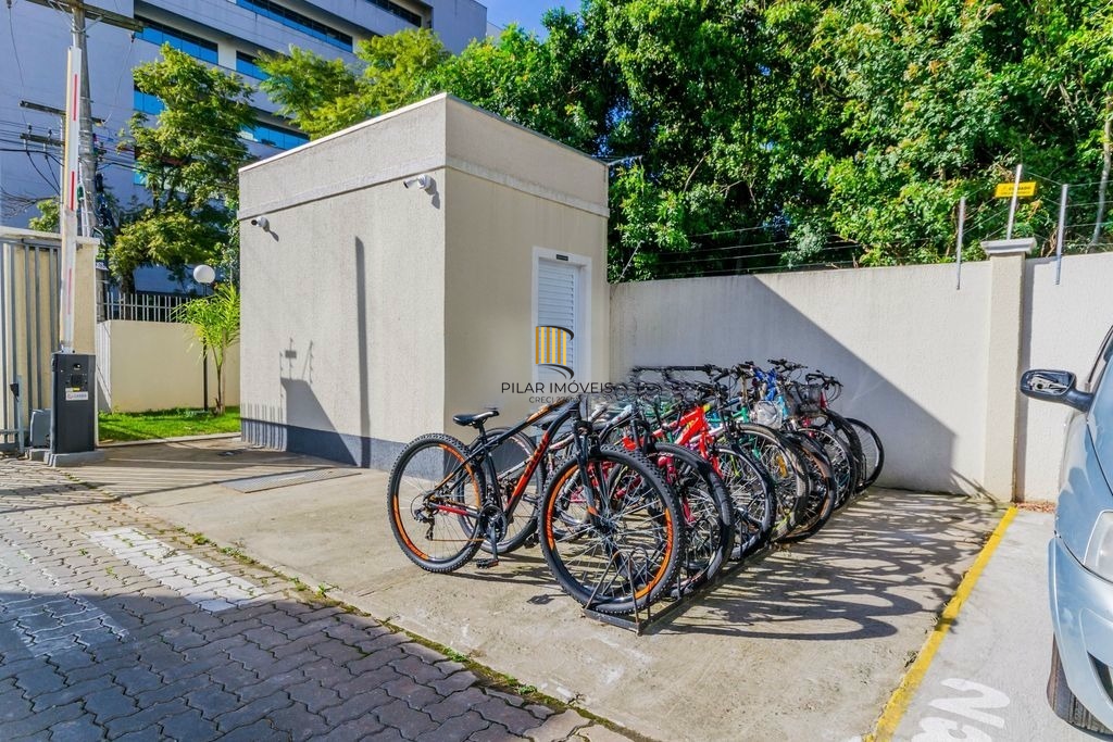 Apartamento 2 dormitórios no bairro Morro Santana