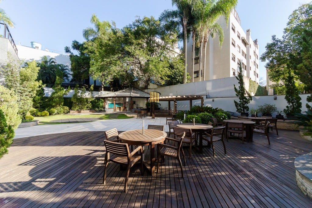 Apartamento 4 dormitórios no bairro Bela Vista
