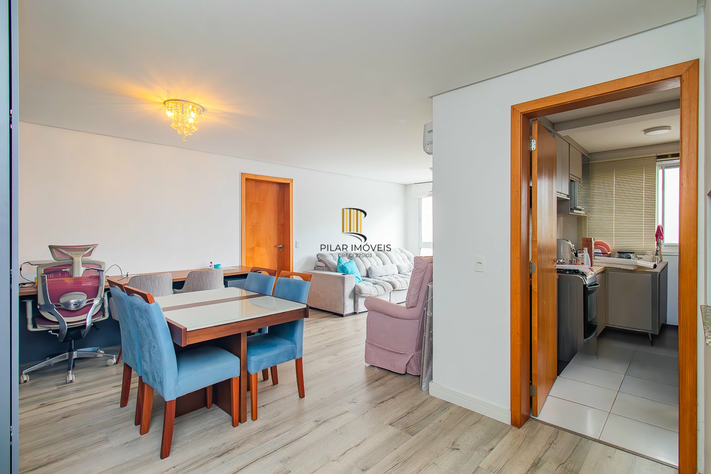 Apartamento 2 dormitórios no bairro Menino Deus