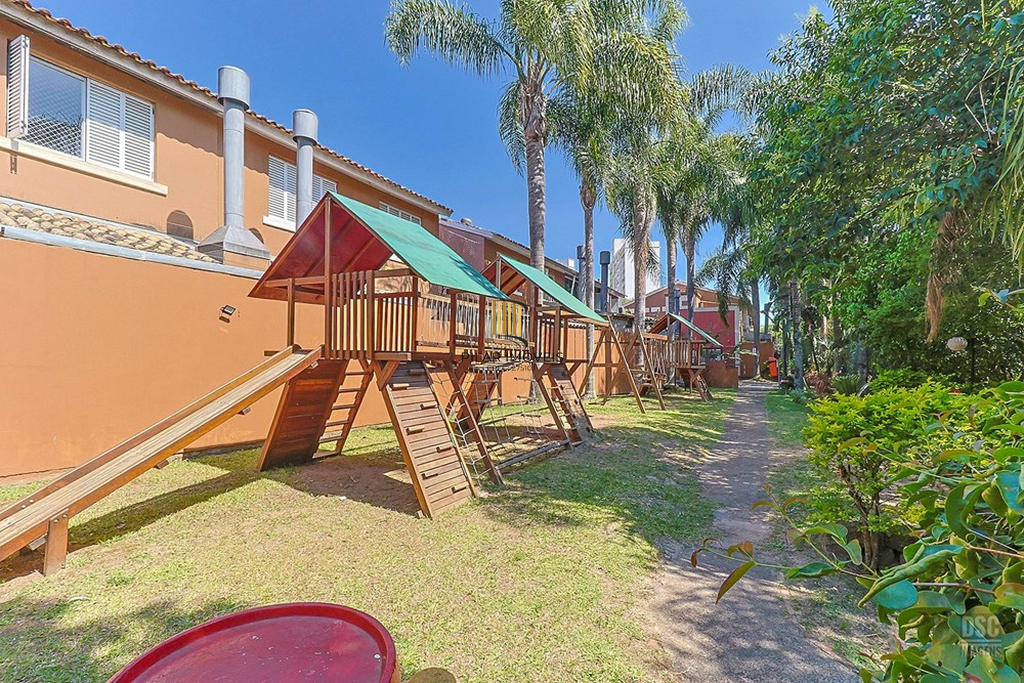 Casa de Condomínio 2 dormitórios no bairro Jardim Itu