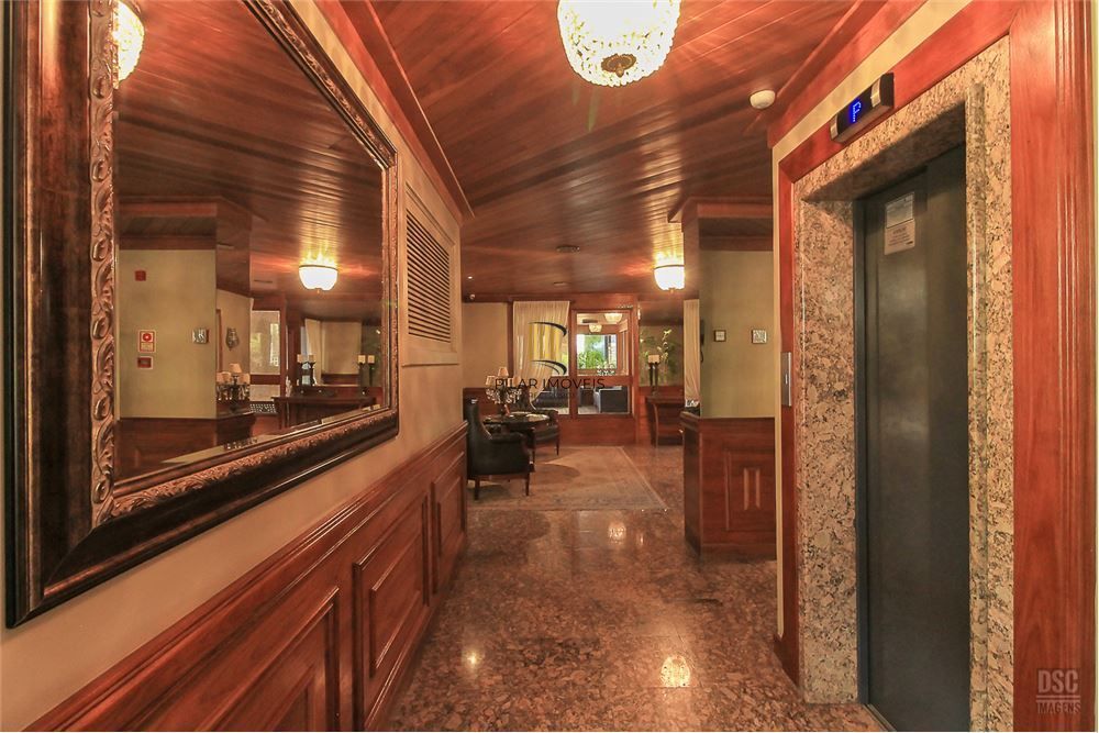 Apartamento 4 dormitórios no bairro Mont Serrat