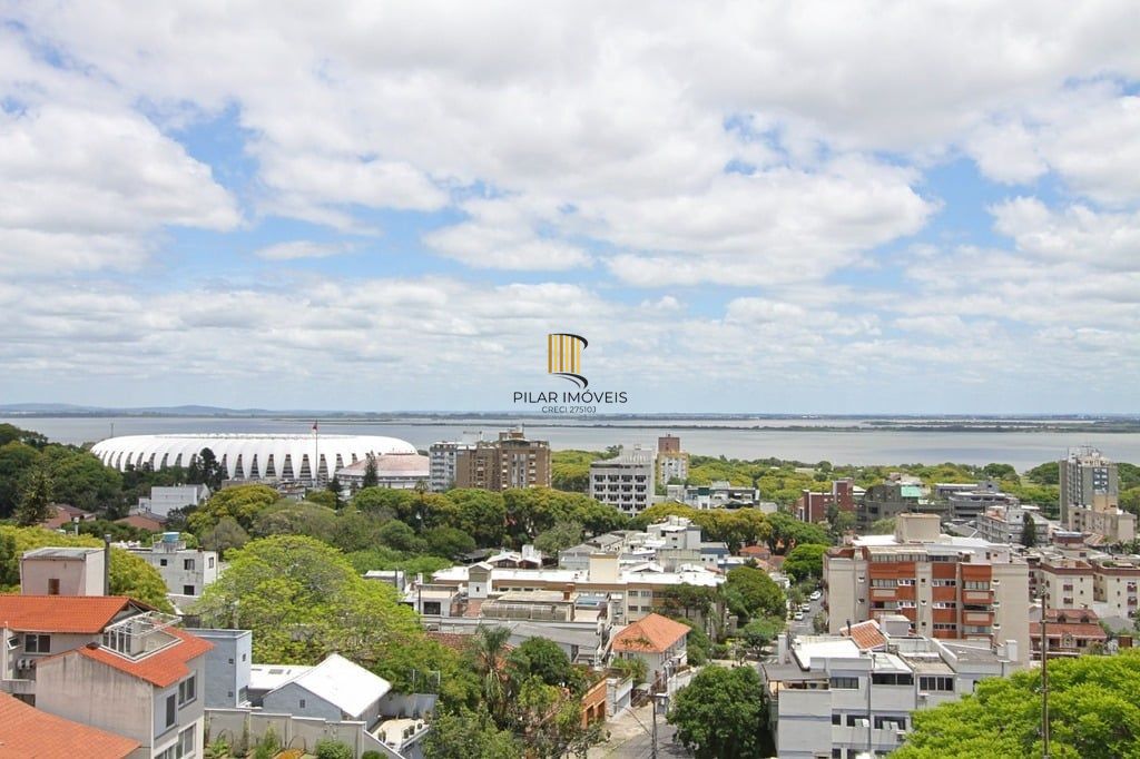 Apartamento 3 dormitórios no bairro Menino Deus