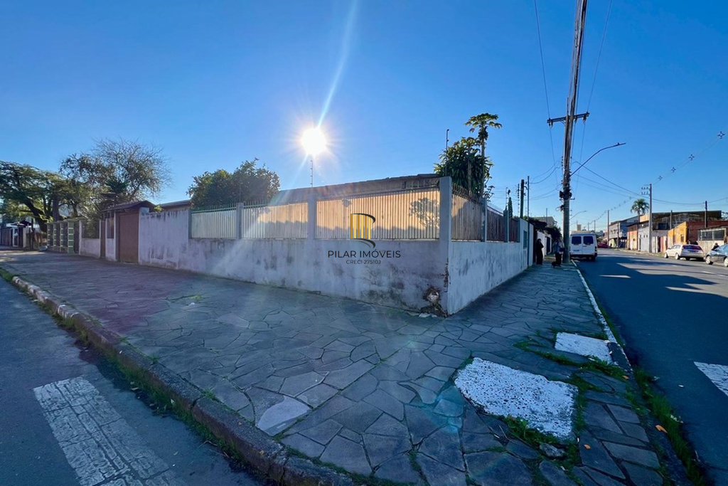 Casa 2 dormitórios no bairro Niterói