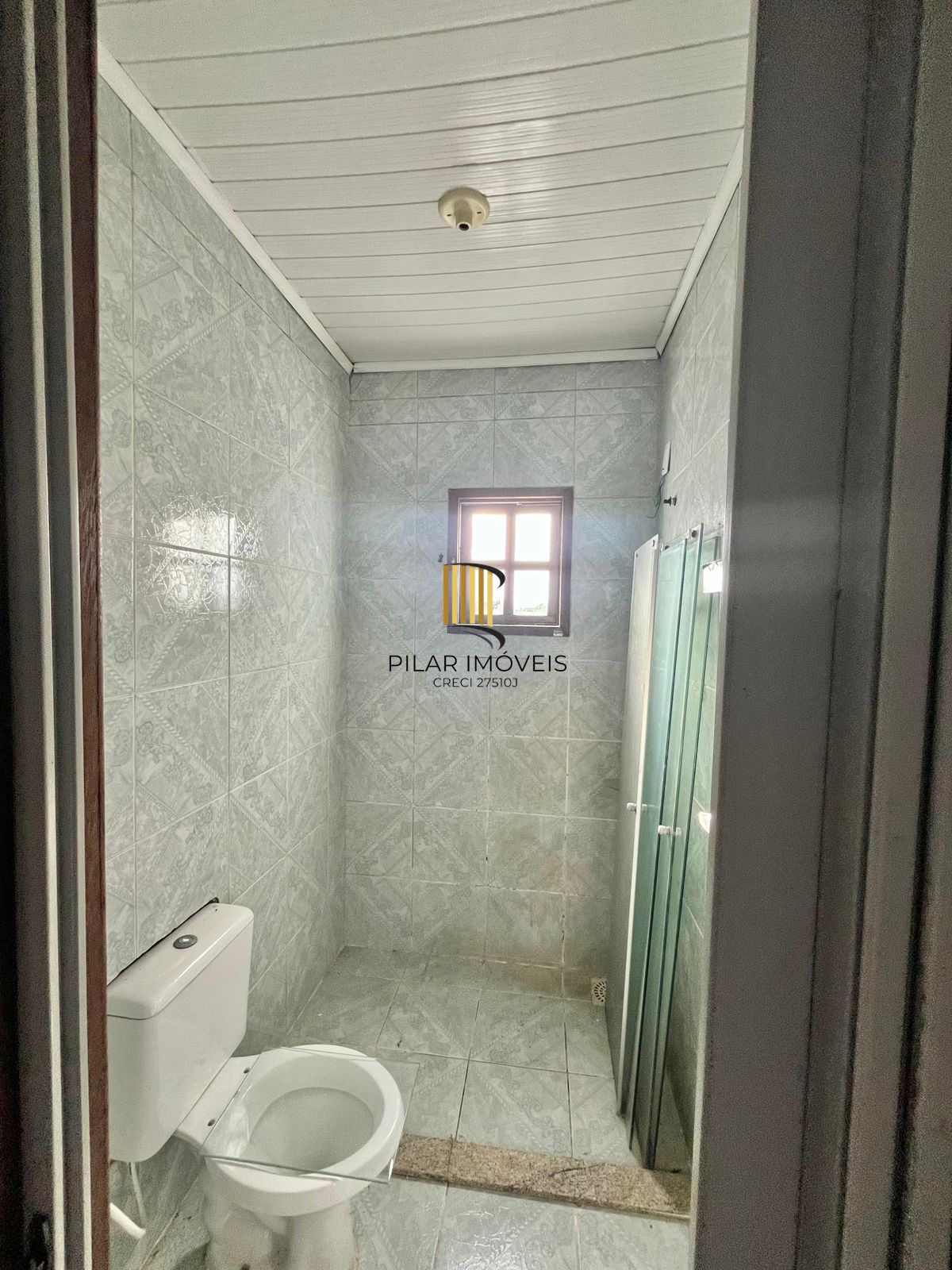 Casa de 2 dormitórios, sendo 1 suíte no Barrio Parque da Matriz, em Cachoeirinha