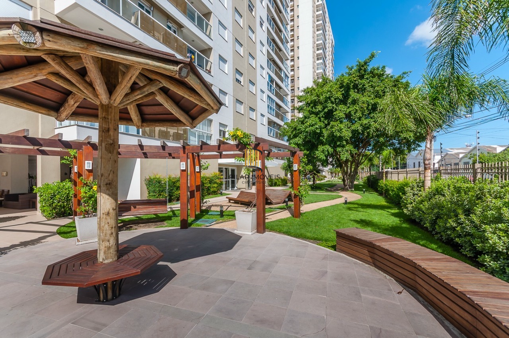 Apartamento 2 dormitórios no bairro São Geraldo