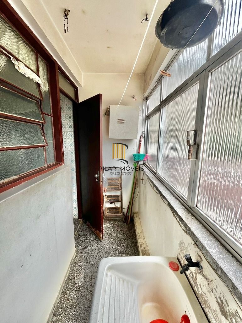 Apartamento 2 dormitórios no bairro Passo da Areia