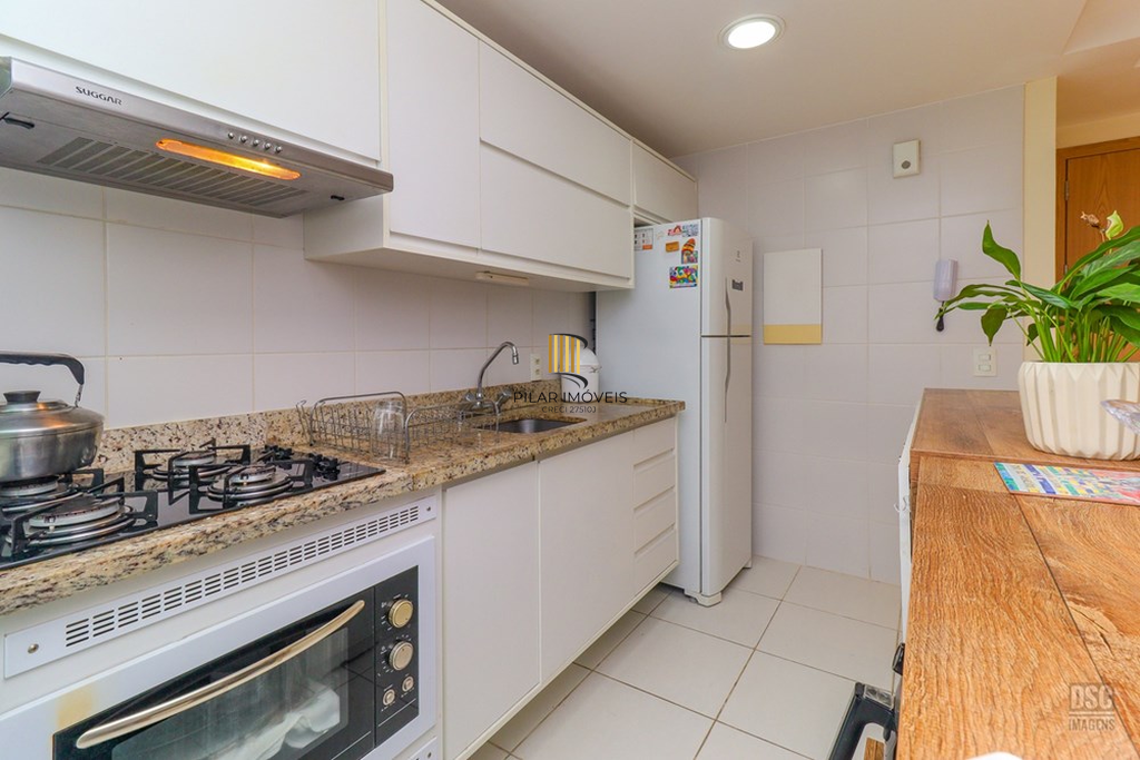 Apartamento 2 dormitórios no bairro Passo da Areia