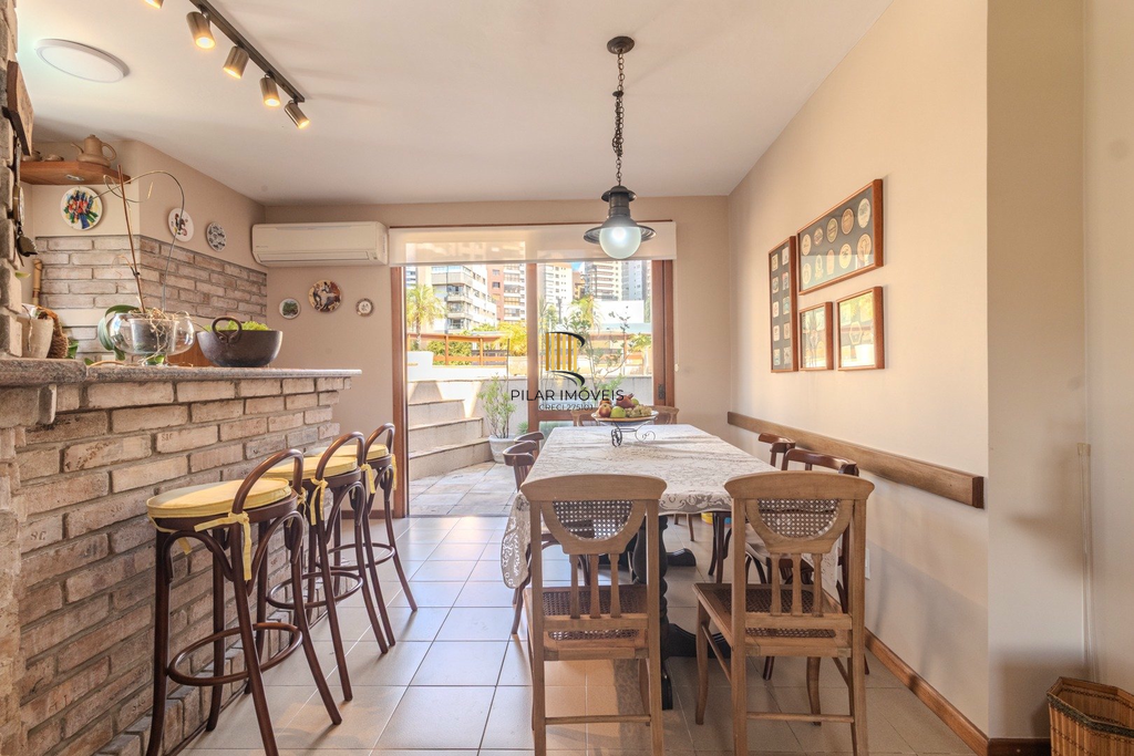 Cobertura 3 dormitórios no bairro Bela Vista