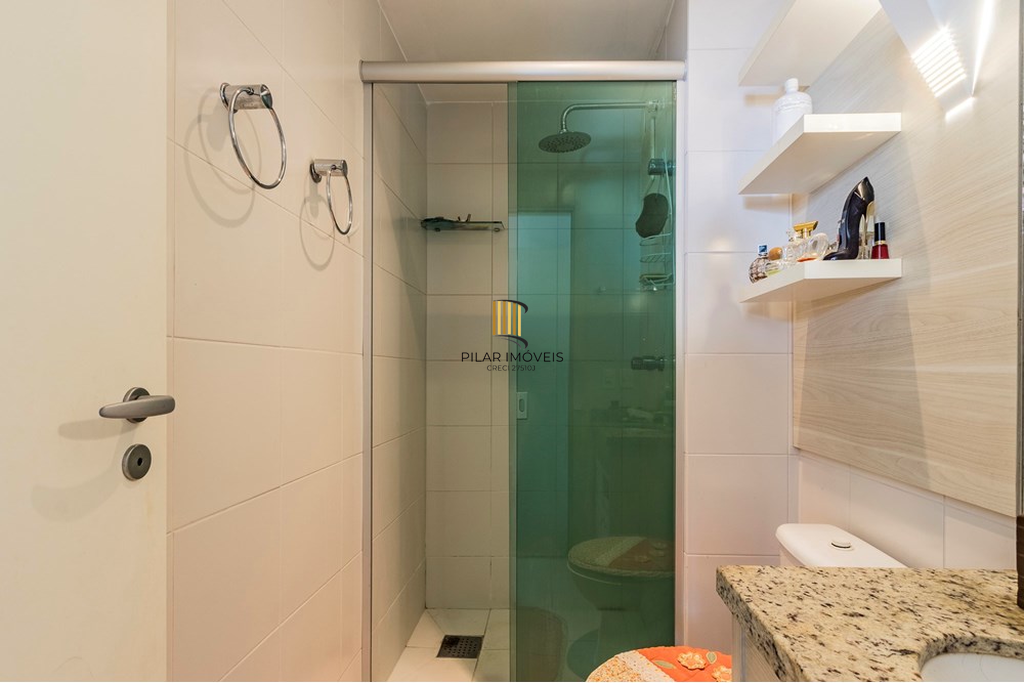 Apartamento 2 dormitórios no bairro Vila Ipiranga