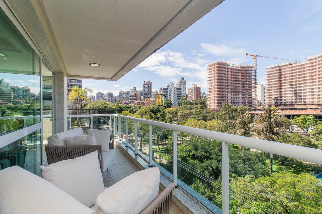 Apartamento 3 dormitórios no bairro Bela Vista