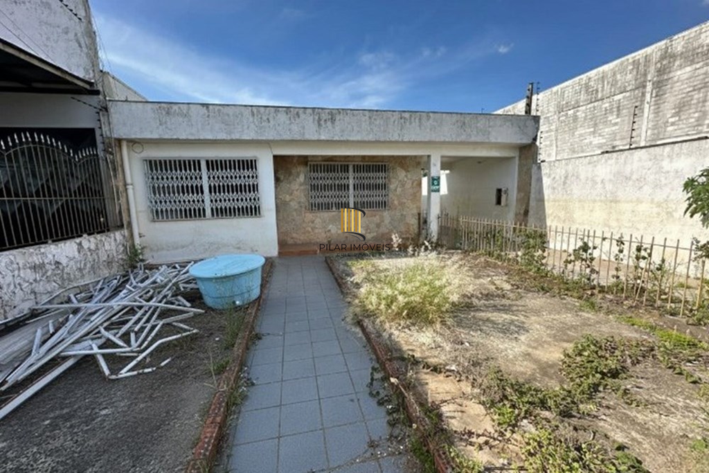 Casa 2 dormitórios no bairro Fátima