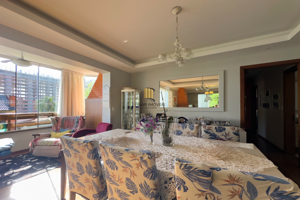 Apartamento 3 dormitórios no bairro Petrópolis