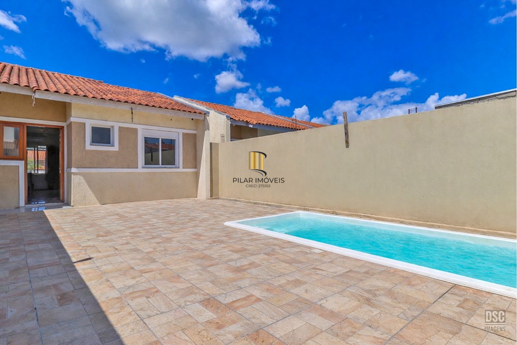 Casa 2 dormitórios no bairro Restinga