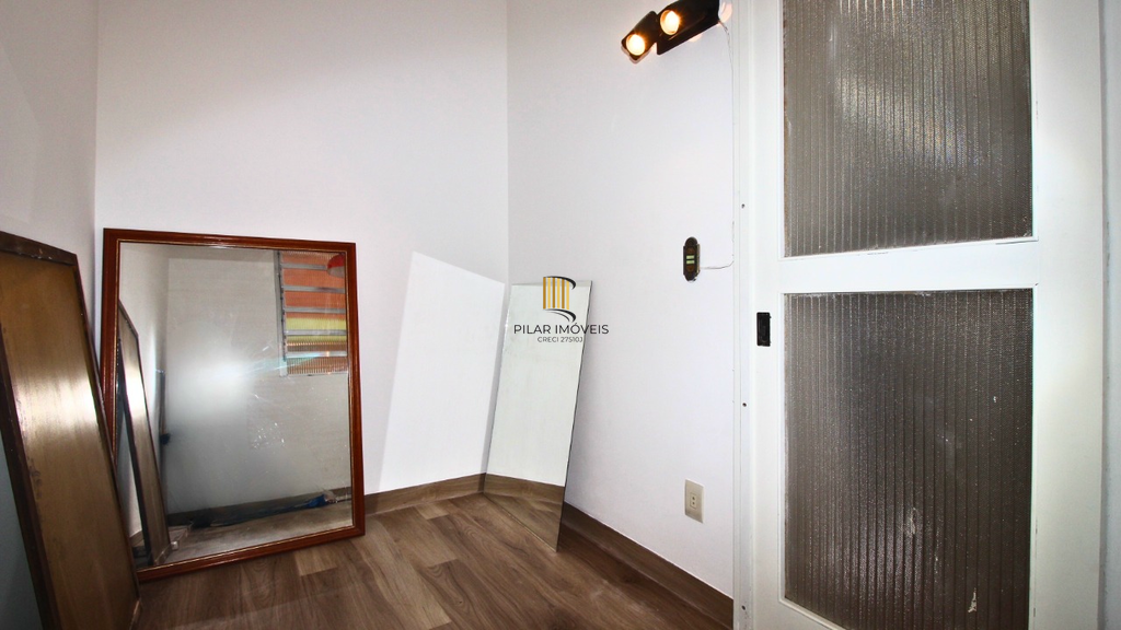 Apartamento 2 dormitórios no bairro Floresta