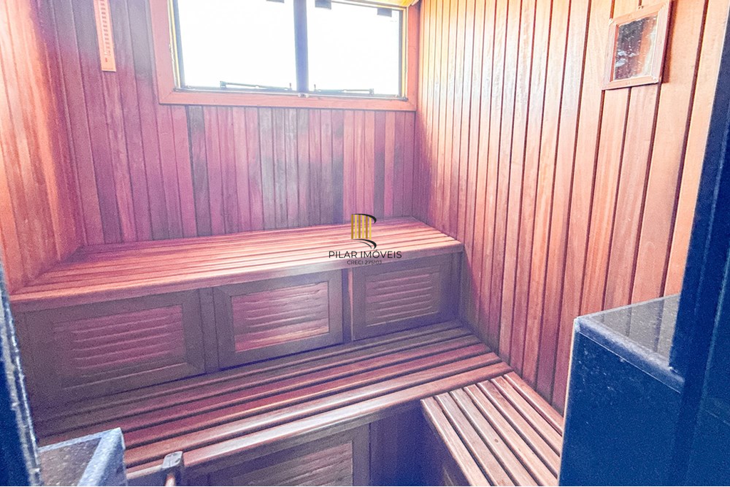 Casa 6 dormitórios no bairro Marechal Rondon