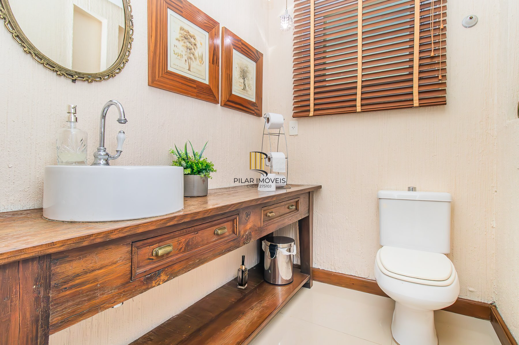 Casa de Condomínio 4 dormitórios no bairro Belém Novo