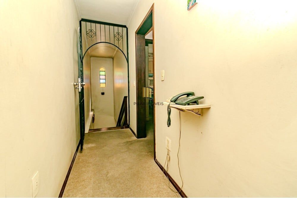 Casa 3 dormitórios no bairro Passo da Areia
