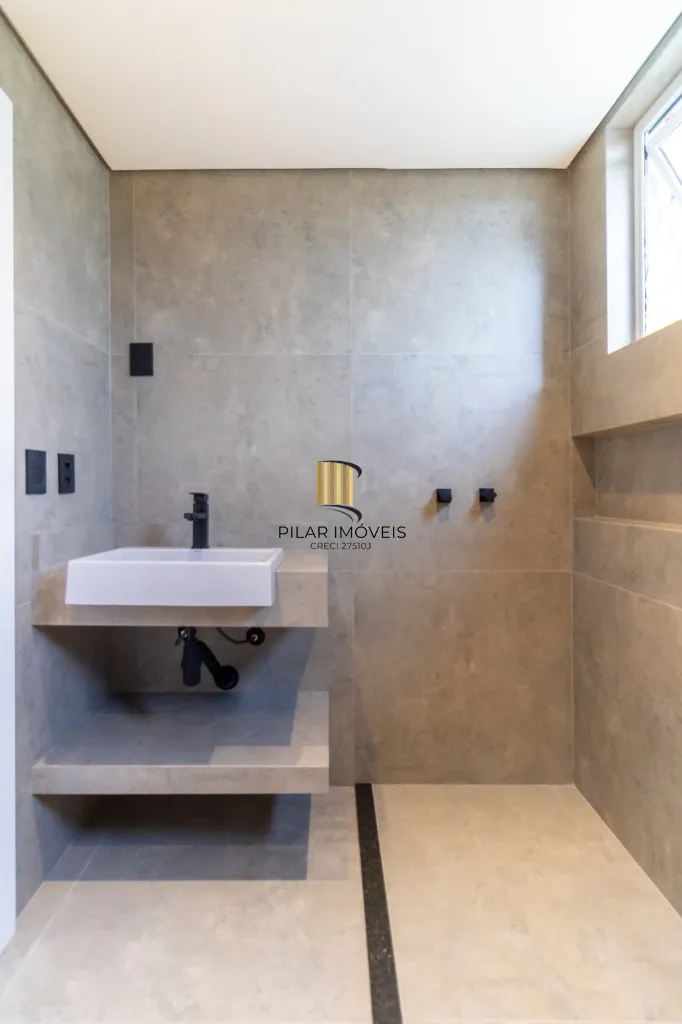 Apartamento 3 dormitórios no bairro Petrópolis