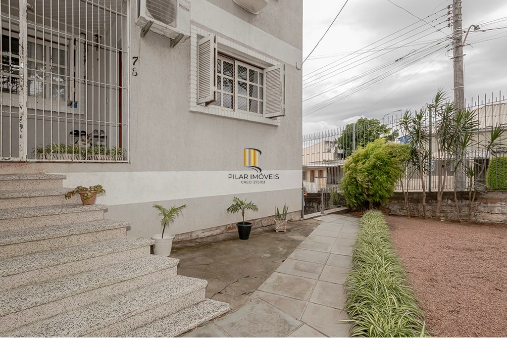 Casa 3 dormitórios no bairro Vila Jardim