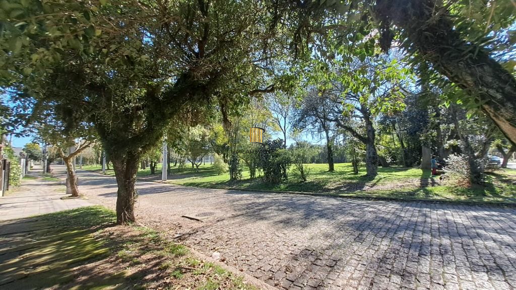 Casa 3 dormitórios no bairro Nonoai