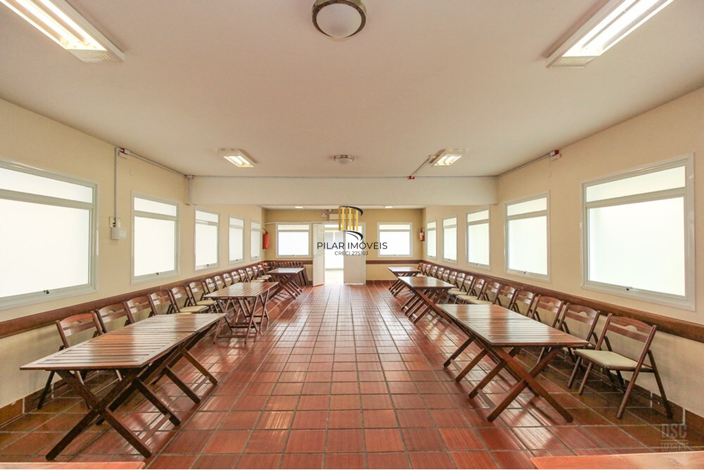 Apartamento 2 dormitórios no bairro Cavalhada