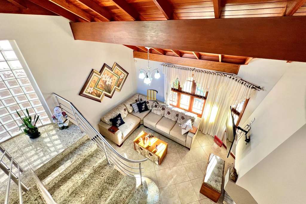 Casa 4 dormitórios no bairro Moinhos de Vento