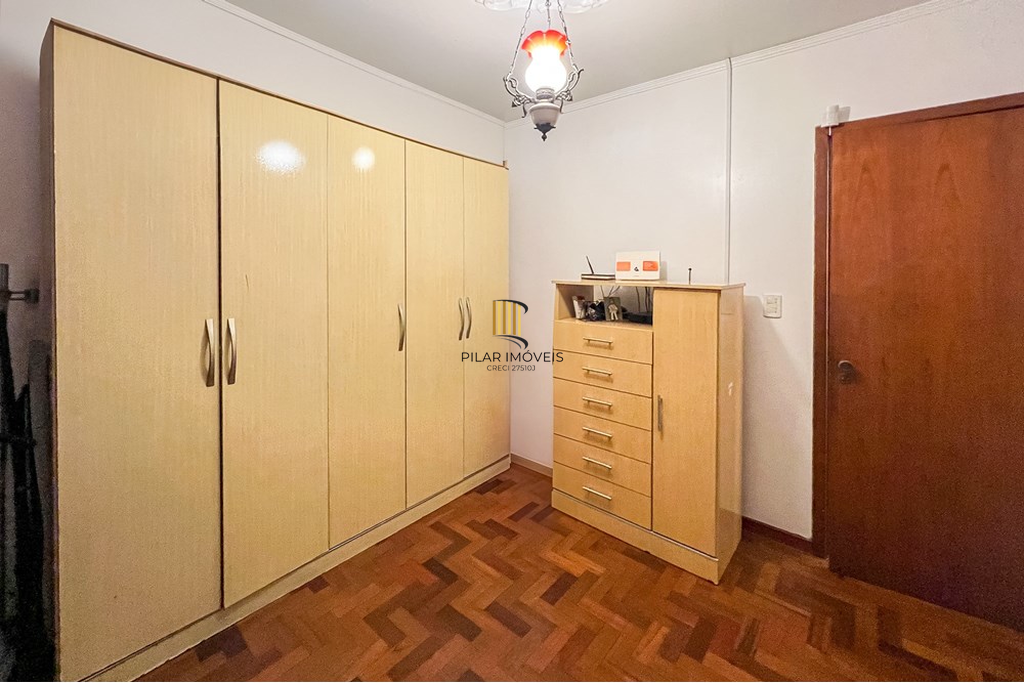 Casa 4 dormitórios no bairro São José