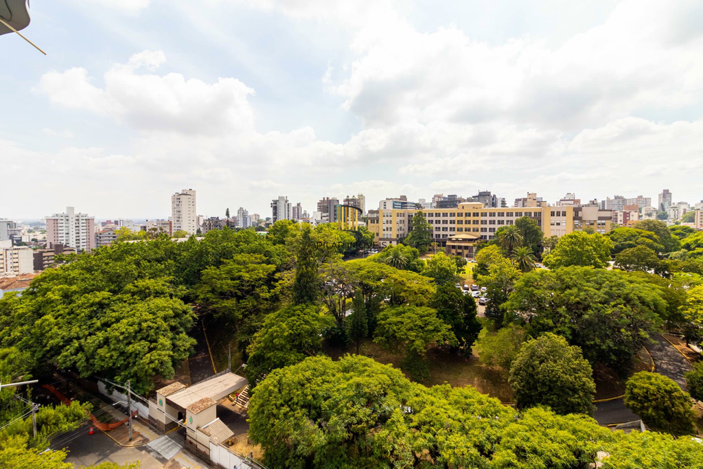 Apartamento 4 dormitórios no bairro Auxiliadora