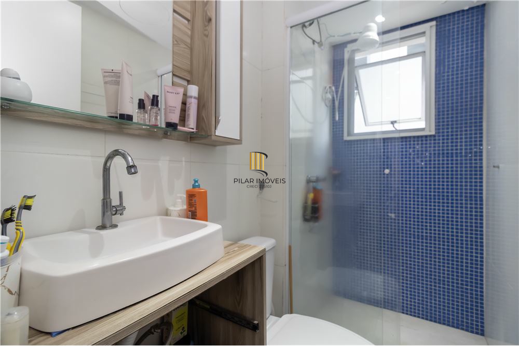 Apartamento 2 dormitórios no bairro Lomba do Pinheiro