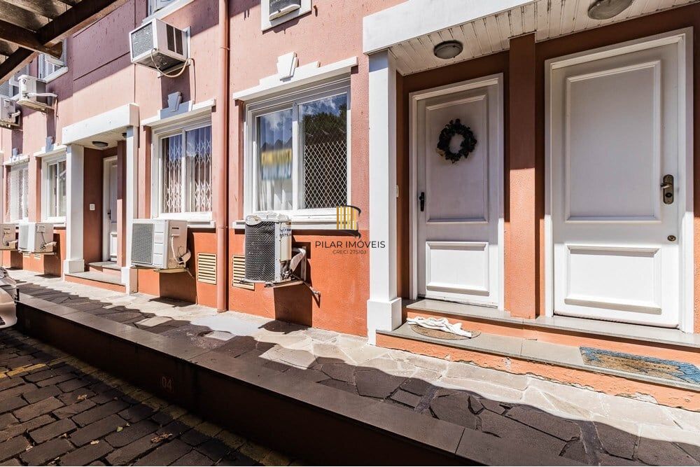 Casa de Condomínio 3 dormitórios no bairro Teresópolis