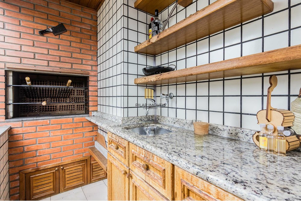 Apartamento 2 dormitórios no bairro Petrópolis