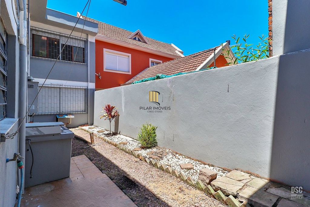 Casa 7 dormitórios no bairro Vila Ipiranga