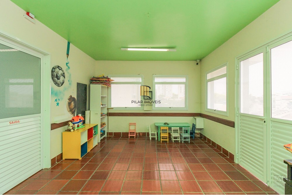 Apartamento 2 dormitórios no bairro Cavalhada