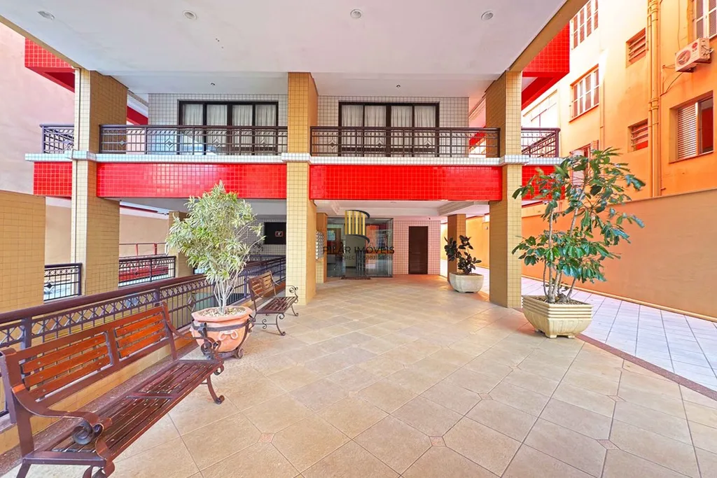 Apartamento 3 dormitórios no bairro Cidade Baixa