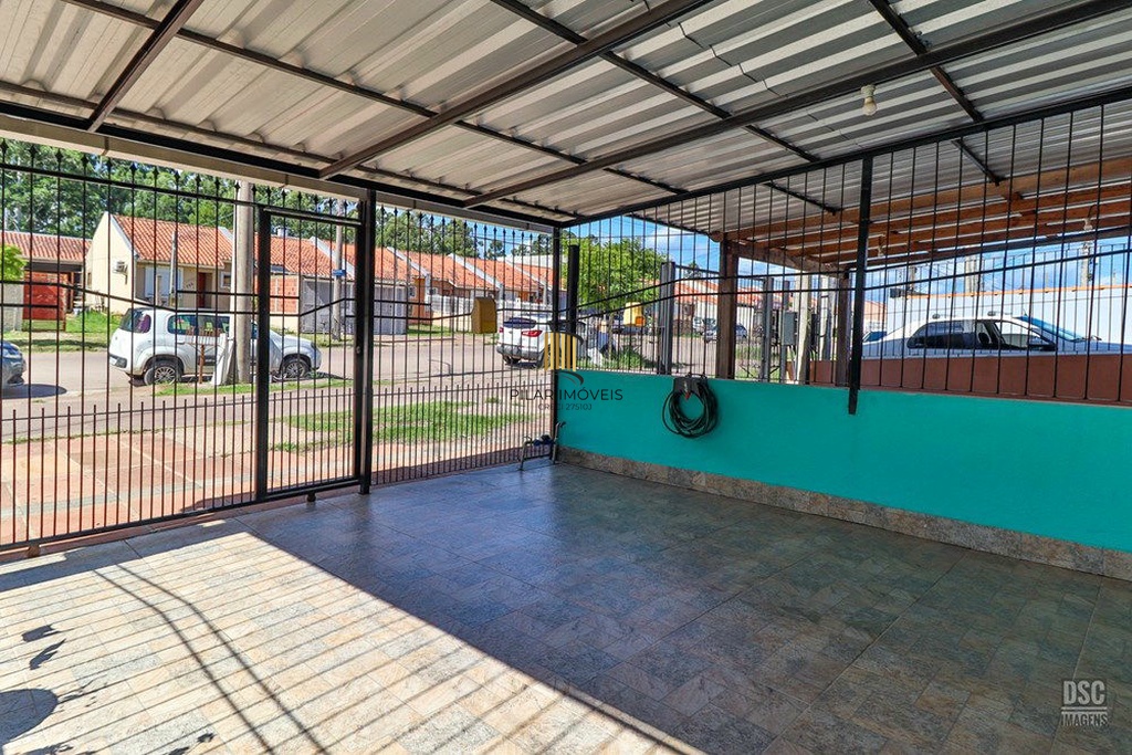 Casa 2 dormitórios no bairro Restinga