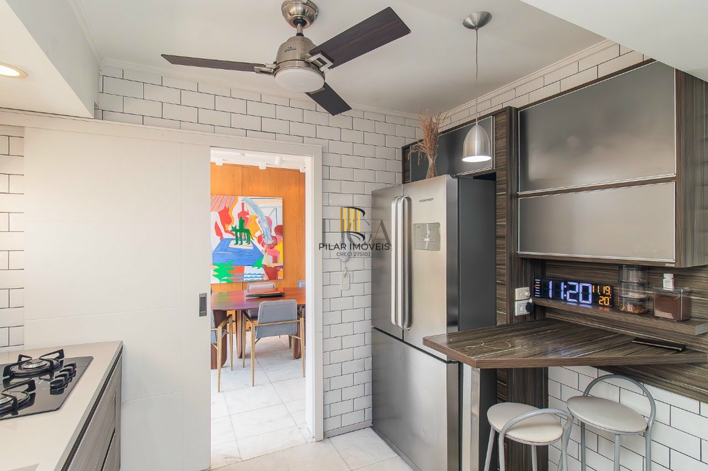 Cobertura 3 dormitórios no bairro Bela Vista