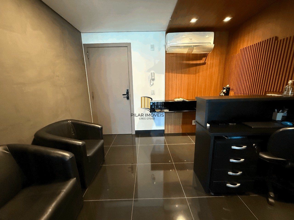 Sala Comercial no bairro Praia de Belas - Pilar Imóveis