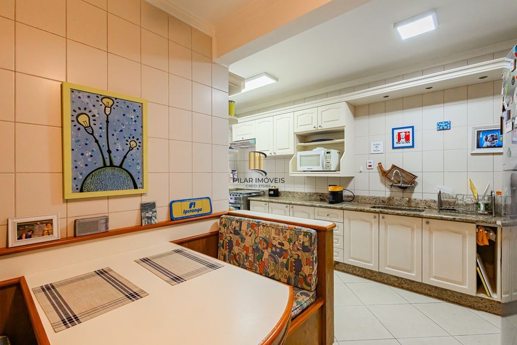 Apartamento 3 dormitórios no bairro Bela Vista