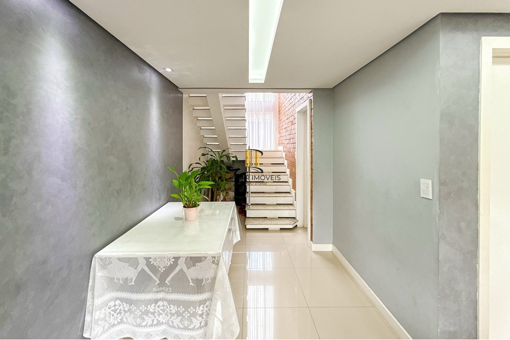Casa 2 dormitórios no bairro São José