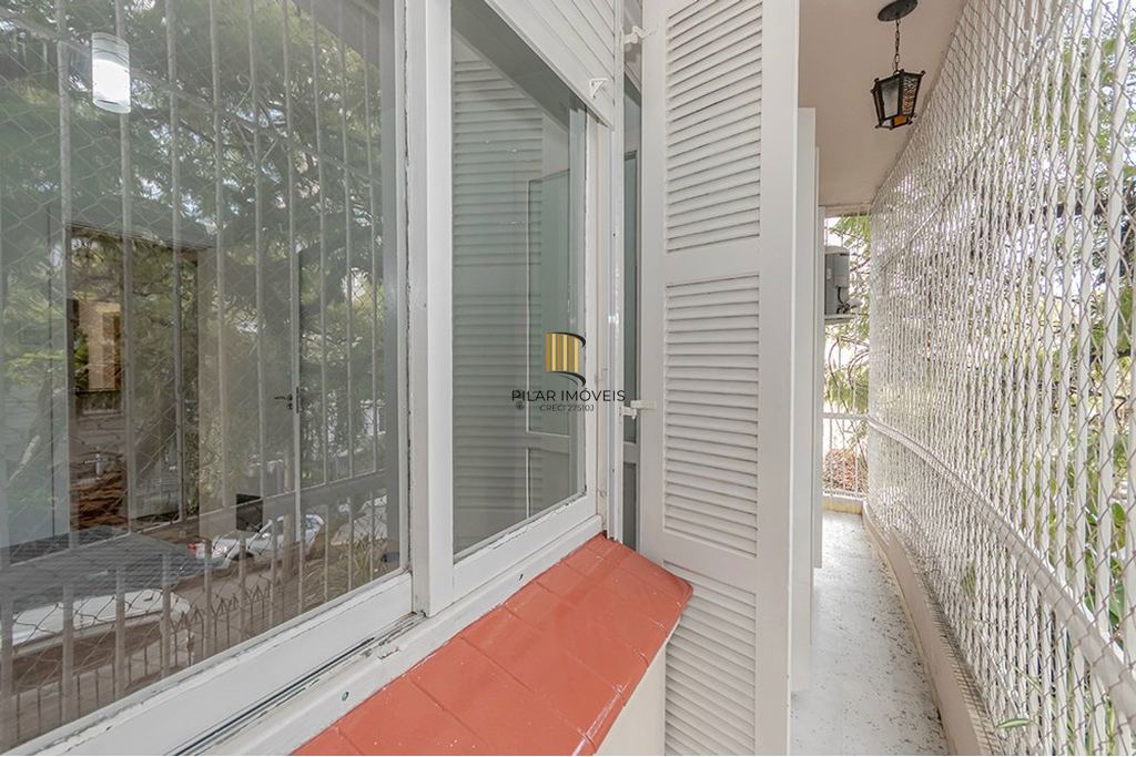 Apartamento 2 dormitórios no bairro Bom Fim
