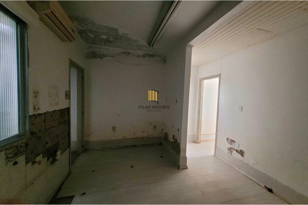 Casa 3 dormitórios no bairro Menino Deus