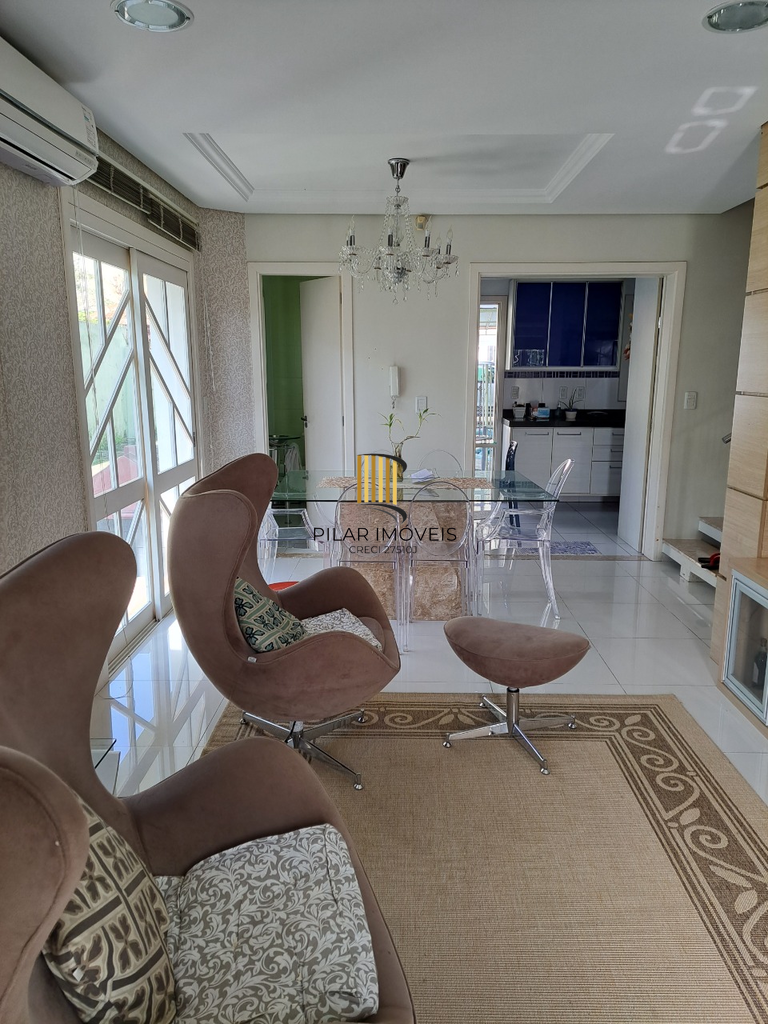 Casa 4 dormitórios no bairro Cristal